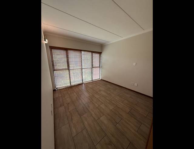 2 BEDROOM APARTMENT FOR SALE IN ATHOLL